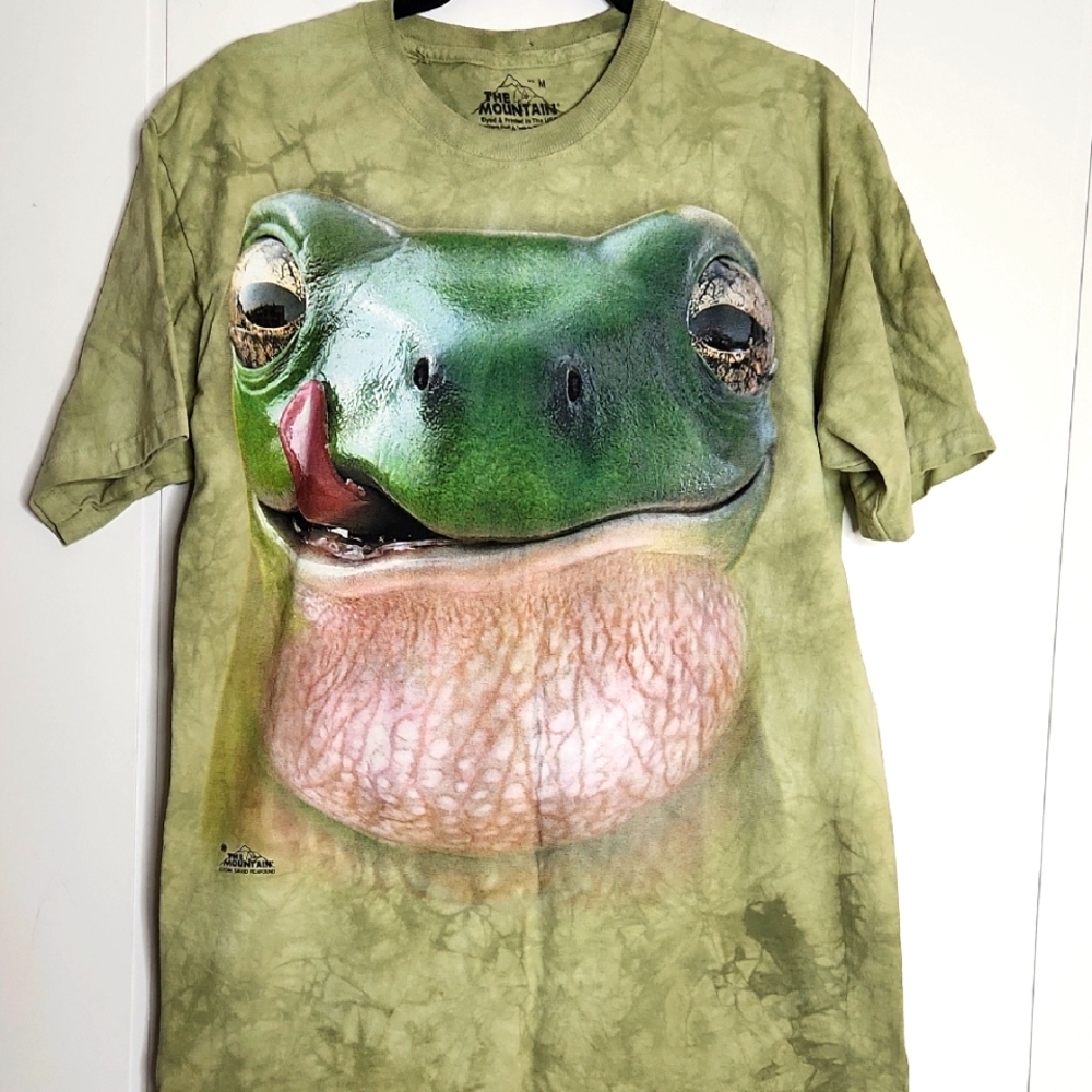 The Mountain Green Frog T-Shirt.2014 David Penfound. Tie-dyed